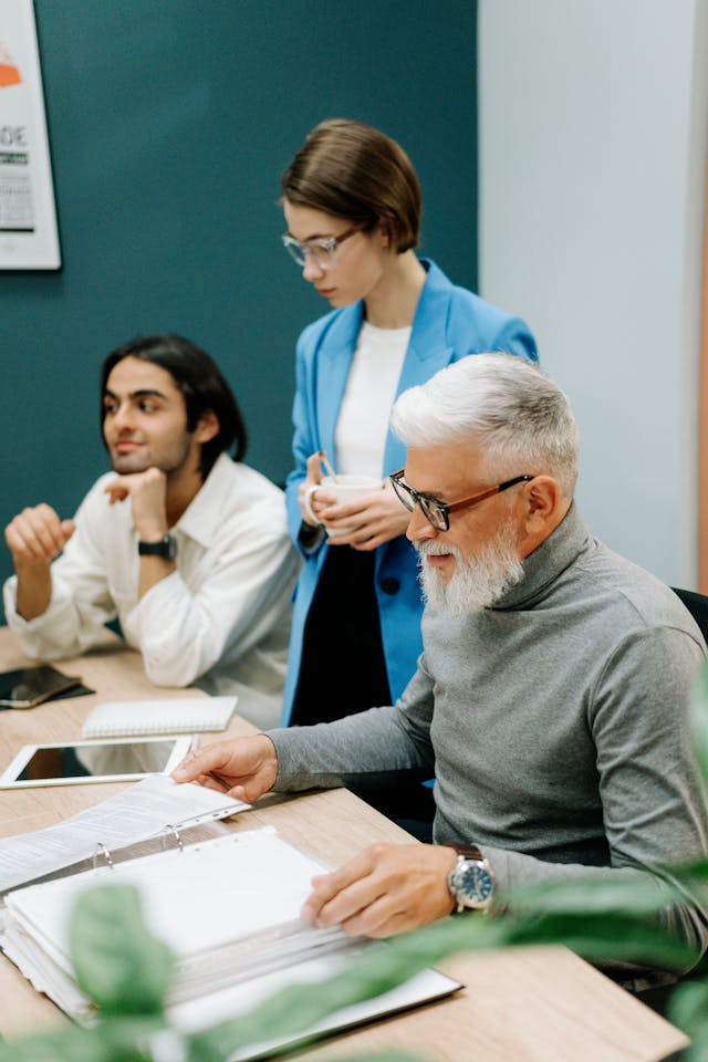 Illustrative image of Man in Gray Sweater Sitting Beside Woman in White Dress Shirt
used in Accordemy®'s training on HR Role in Innovation and Creativity