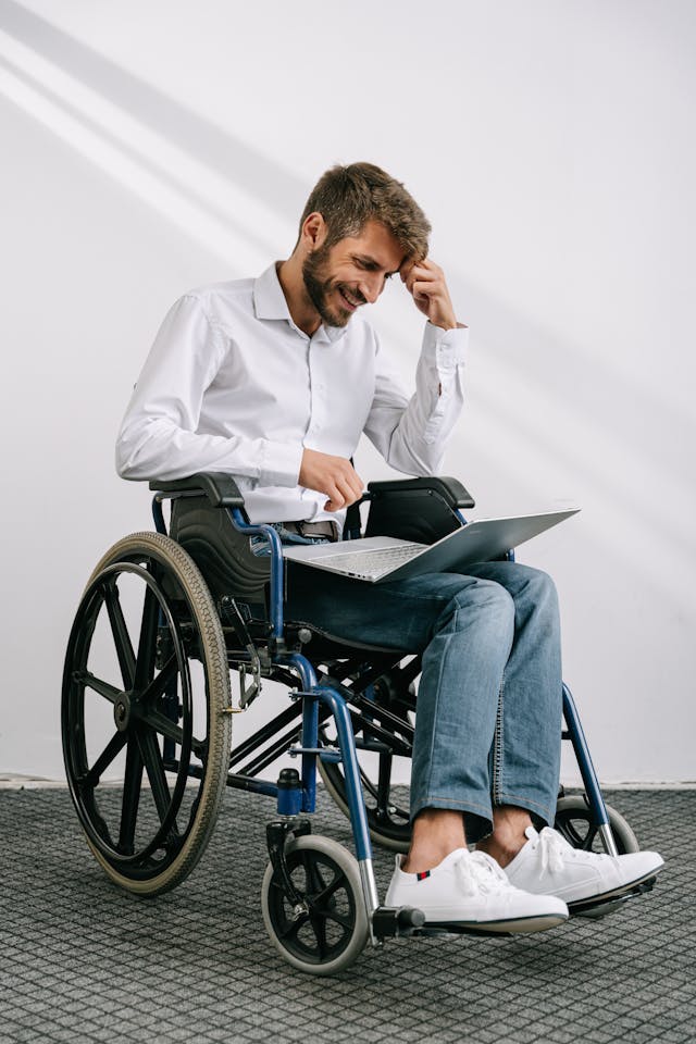 Illustrative image of A Man Sitting on the Wheelchair
 used in Accordemy®'s training on HR's Role in Disability Inclusion in the Workplace
