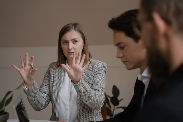Illustrative image A Business People in a Business Meeting
used in Accordemy®'s training on Workplace Ethics for HR Professionals